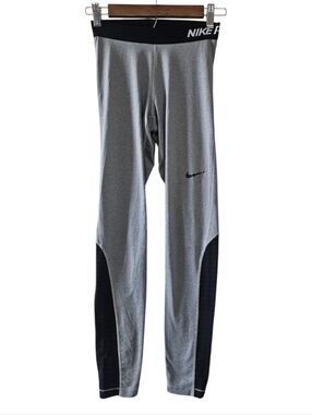 Nike Pro Gray And Black Womens Dri Fit Leggings Size Small Activewear Sporty